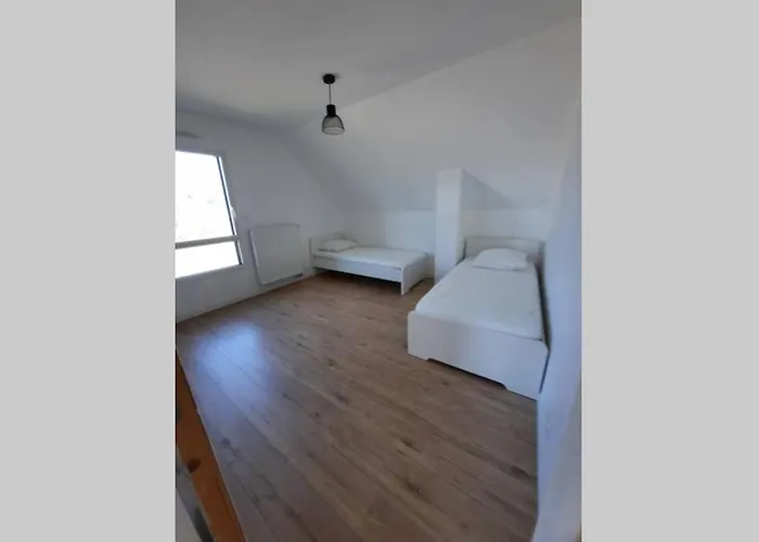 Maison récente avec vue mer, plage et port à pied